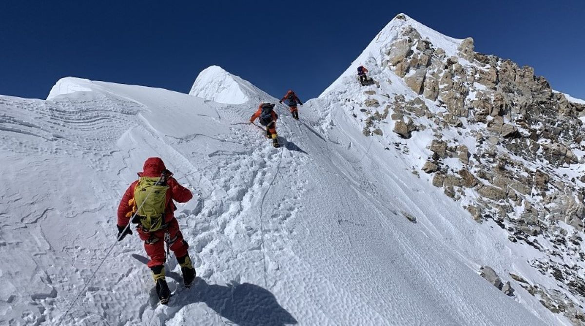 हिमाल आरोहणका लागि अनुमतिप्राप्त हिमालको संख्या ४७६